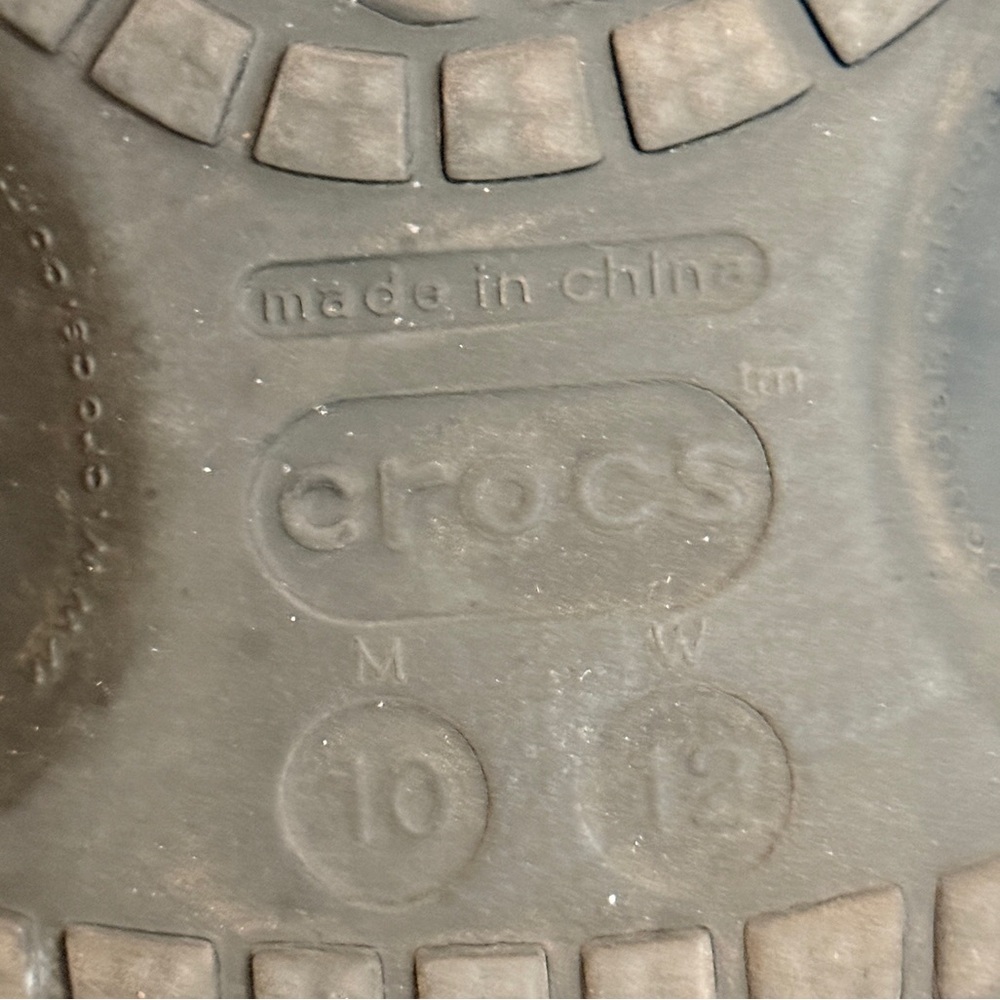 Crocs Clogs - Picture 8 of 8